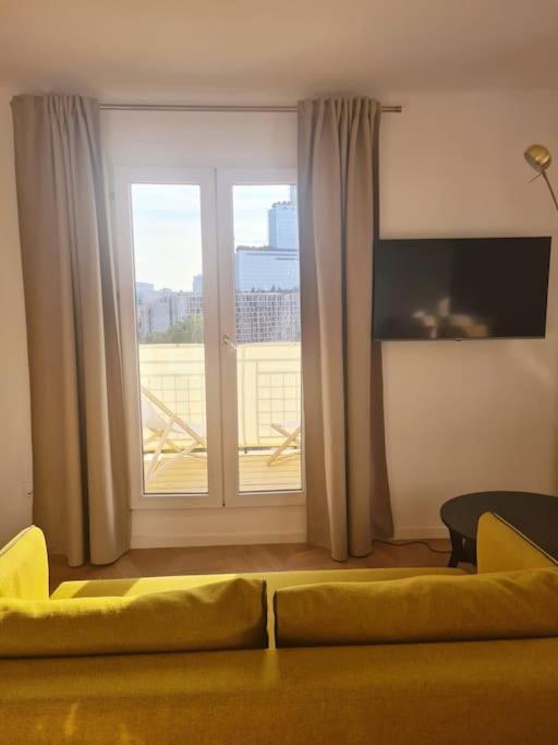 Paris Balcony Top Floor Room Exteriér fotografie